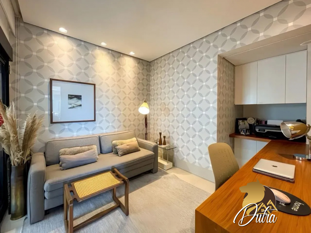 Edifício Araguari 561 Vila Uberabinha 358m² 04 Dormitórios 04 Suítes 4 Vagas