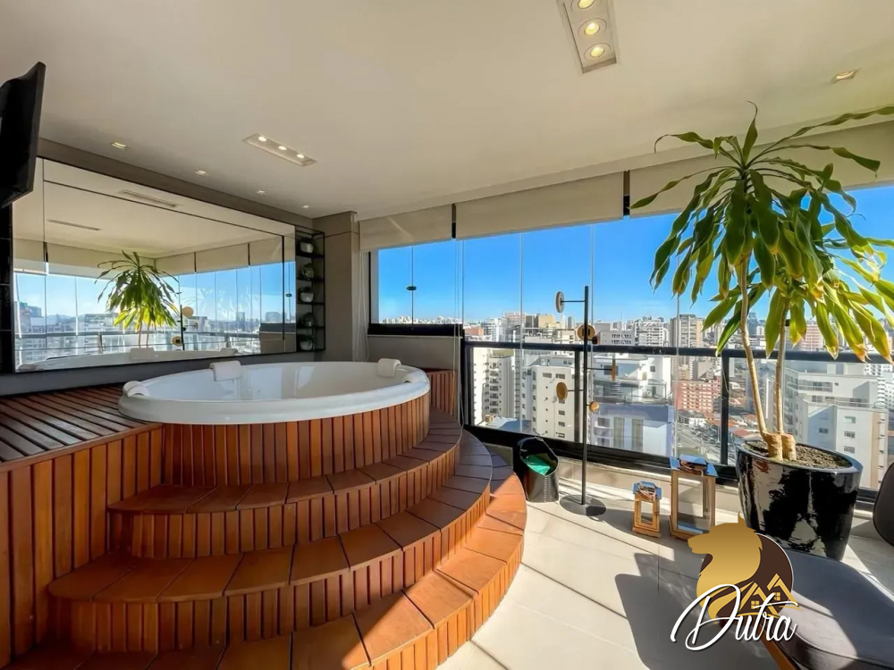 Edifício Araguari 561 Vila Uberabinha 358m² 04 Dormitórios 04 Suítes 4 Vagas