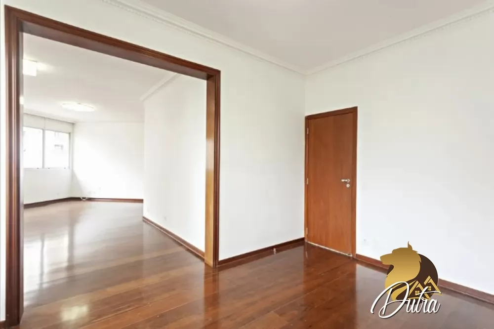 Edifício Golden Park Vila Uberabinha 245m² 03 Dormitórios 03 Suítes 3 Vagas