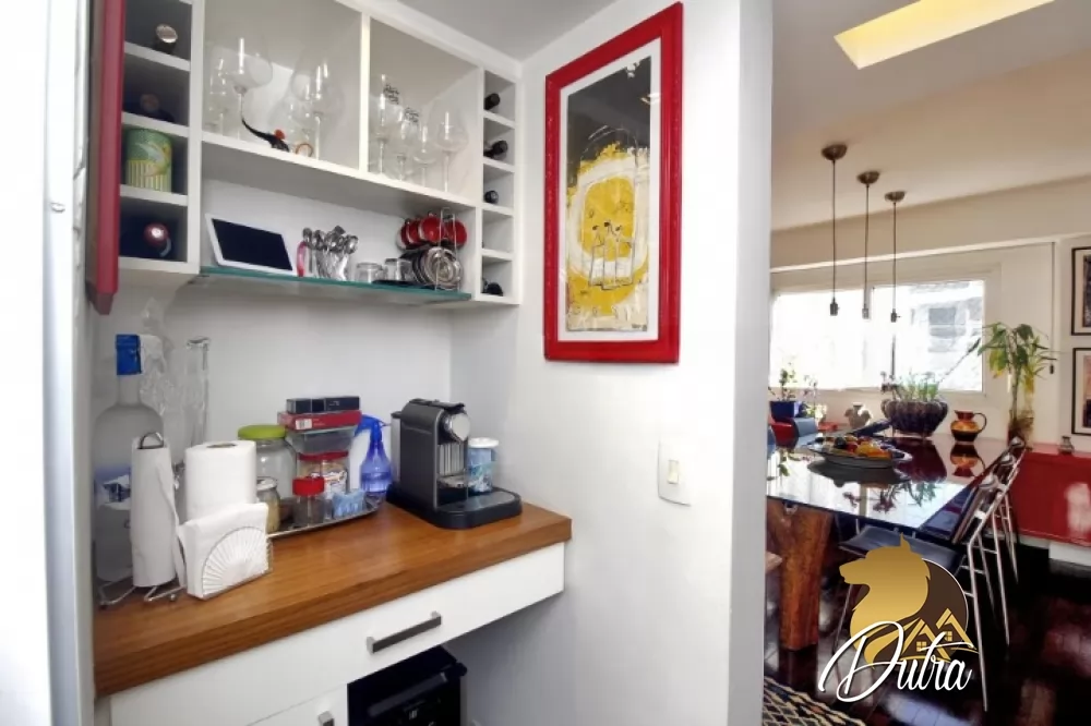 Suzy II Vila Olímpia 210m² 03 Dormitórios 02 Suítes 2 Vagas