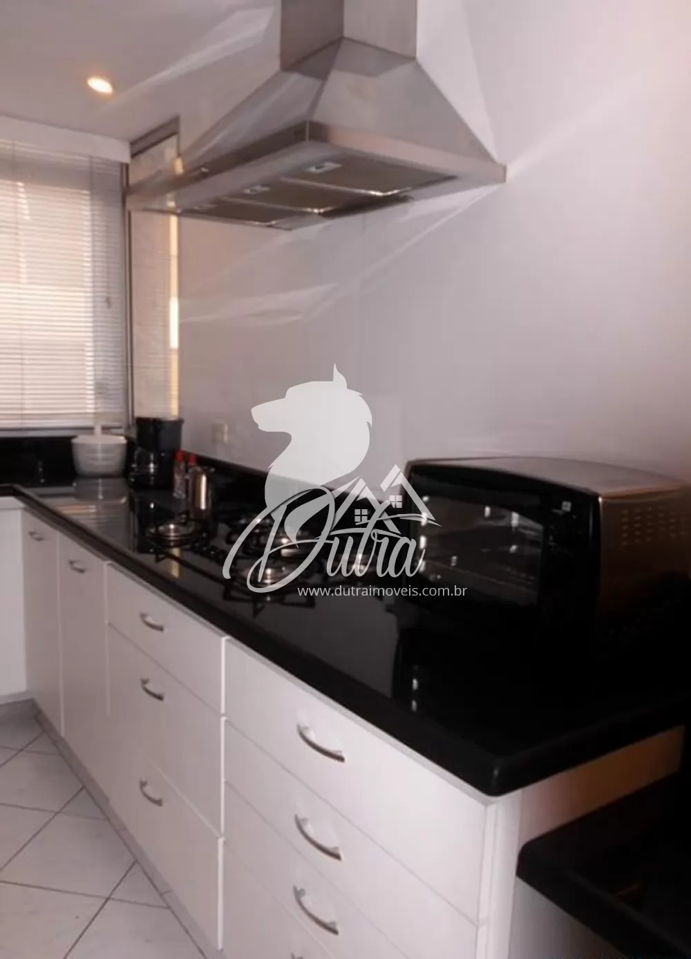 Palacete Papillon Itaim Bibi 180m² 03 Dormitórios 02 Suítes 3 Vagas