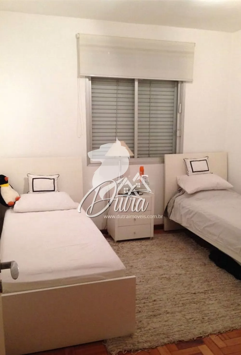 Palacete Papillon Itaim Bibi 180m² 03 Dormitórios 02 Suítes 3 Vagas