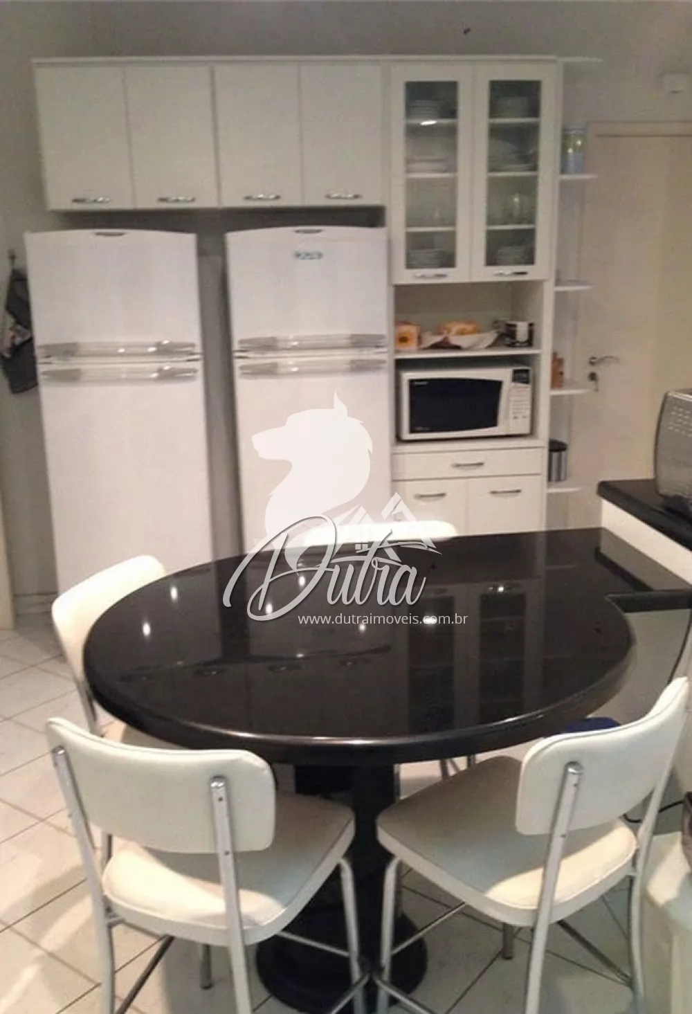 Palacete Papillon Itaim Bibi 180m² 03 Dormitórios 02 Suítes 3 Vagas