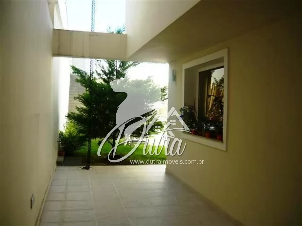 Padrão Planalto Paulista 215m² 03 Dormitórios 02 Suítes 3 Vagas
