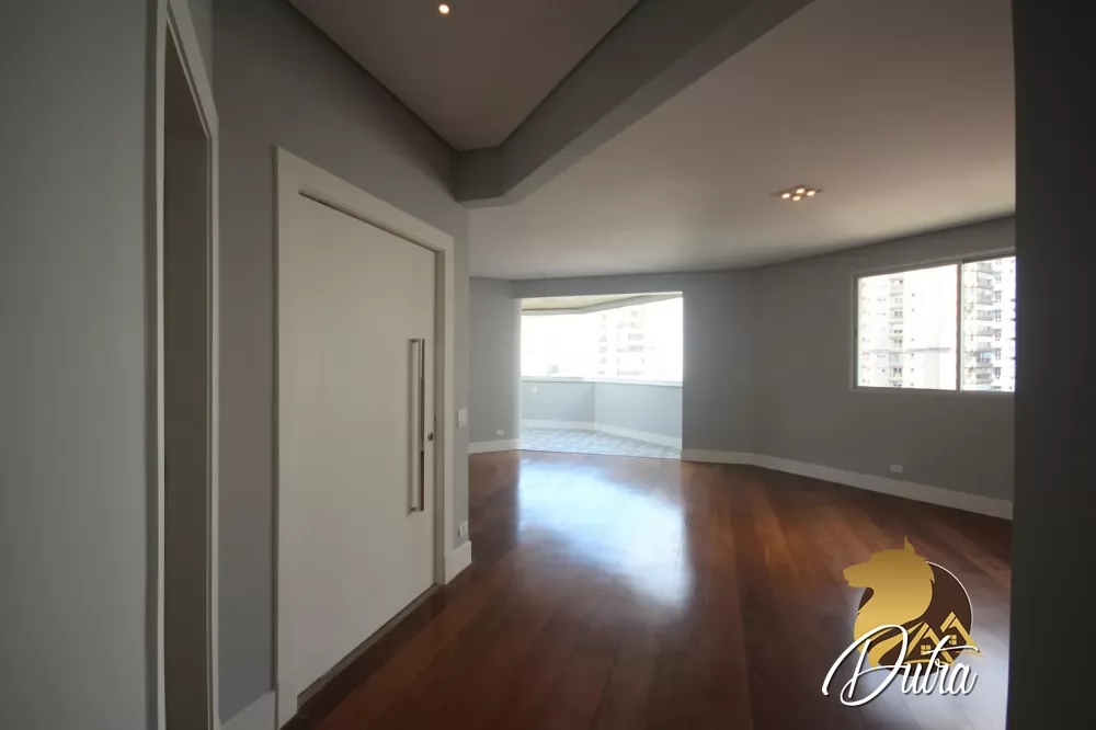 Golden Park Vila Uberabinha 244m² 04 Dormitórios 03 Suítes 3 Vagas