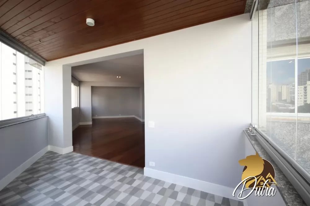 Golden Park Vila Uberabinha 244m² 04 Dormitórios 03 Suítes 3 Vagas