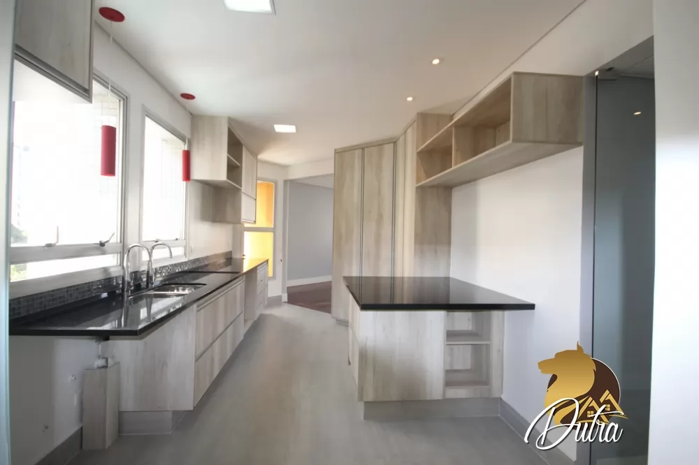 Golden Park Vila Uberabinha 244m² 04 Dormitórios 03 Suítes 3 Vagas