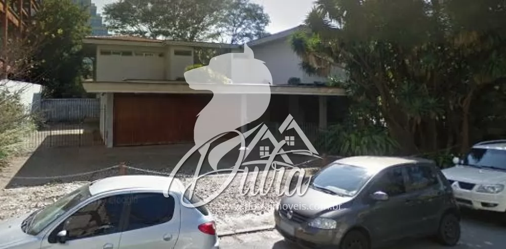 Padrão Jardim Europa 1200m² 04 Dormitórios 01 Suítes 15 Vagas