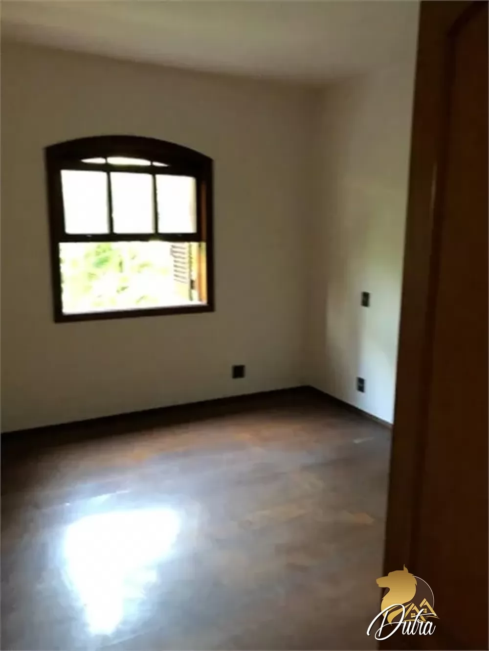 Altair Alto de Pinheiros 185m² 03 Dormitórios 03 Suítes 3 Vagas