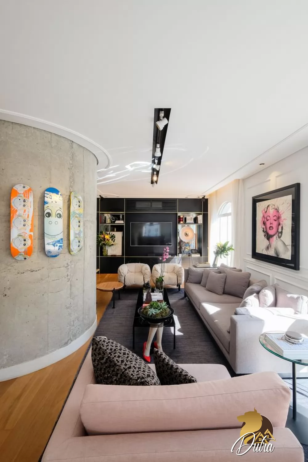 Edif. Flat Saint Regis Jardim Paulista 163m² 02 Dormitórios 01 Suítes 1 Vagas