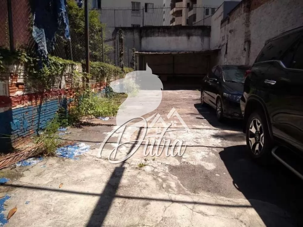 Terreno Padrão Santa Cecília 140m² 15 Vagas