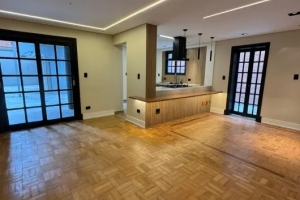 Padrão Jardim Europa 240m² 04 Dormitórios 02 Suítes 3 Vagas