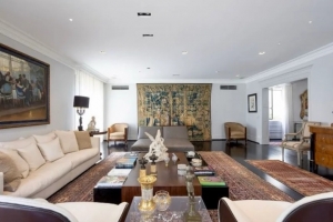 Sobrado Jardim Europa 330m² 03 Dormitórios 03 Suítes 6 Vagas