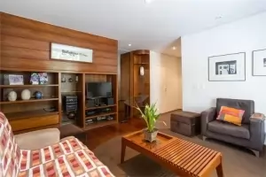 Sobrado Alto de Pinheiros 215m² 03 Dormitórios 01 Suítes 2 Vagas
