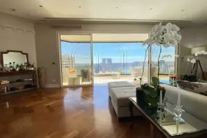 Lindenberg Caroline Mahal Panamby 350m² 04 Dormitórios 04 Suítes 4 Vagas