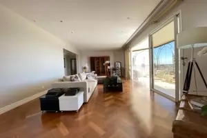 Lindenberg Caroline Mahal Panamby 350m² 04 Dormitórios 04 Suítes 4 Vagas