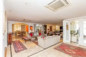 Padrão Alto de Pinheiros 413m² 05 Dormitórios 03 Suítes 4 Vagas