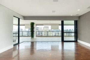 Araguari 561 Vila Uberabinha 184m² 03 Dormitórios 03 Suítes 3 Vagas