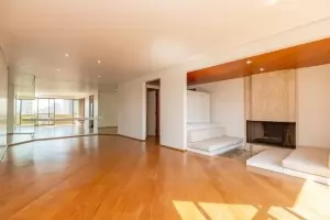 Maria Silvia Moema 170m² 03 Dormitórios 01 Suítes 2 Vagas