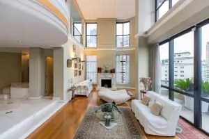 Maison Saint Valery Moema 600m² 04 Dormitórios 03 Suítes 4 Vagas