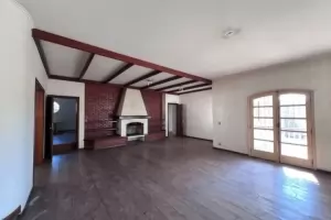 Casa de Vila Jardim Riviera 450m² 03 Dormitórios 03 Suítes 4 Vagas