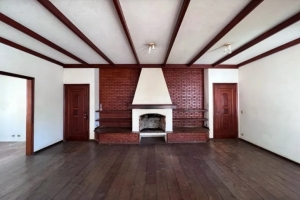 Casa de Vila Jardim Riviera 450m² 03 Dormitórios 03 Suítes 4 Vagas