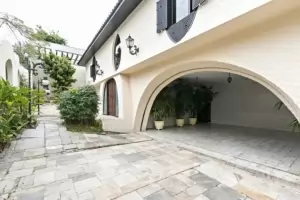 Casa de Vila Jardim Guedala 600m² 04 Dormitórios 04 Suítes 5 Vagas