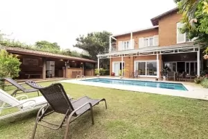 Padrão Cidade Jardim 250m² 04 Dormitórios 03 Suítes 3 Vagas