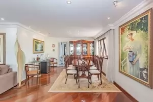 Piazza Quadrifoglio Moema Pássaros 200m² 04 Dormitórios 04 Suítes 4 Vagas