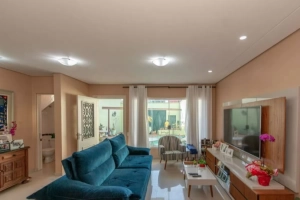 Padrão Parque Colonial 200m² 03 Dormitórios 01 Suítes 3 Vagas