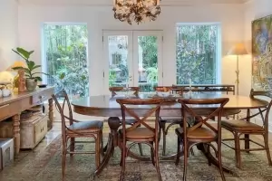 Padrão Jardim América 370m² 04 Dormitórios 03 Suítes 4 Vagas