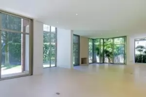 Padrão Jardim Europa 685m² 04 Dormitórios 04 Suítes 4 Vagas