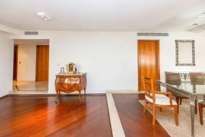Auguste Rodin Vila Uberabinha 220m² 04 Dormitórios 03 Suítes 4 Vagas