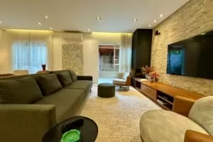 Saint James Special Houses Campo Belo 223m² 04 Dormitórios 04 Suítes 5 Vagas