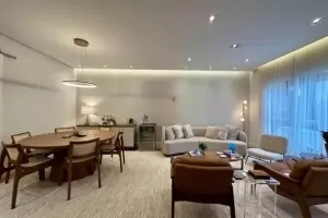 Saint James Special Houses Campo Belo 223m² 04 Dormitórios 04 Suítes 5 Vagas