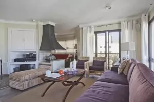 Athenas Moema 400m² 04 Dormitórios 03 Suítes 3 Vagas