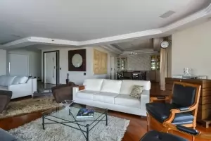 Loefgreen Vila Mariana 270m² 04 Dormitórios 02 Suítes 4 Vagas