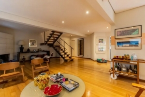 Padrão Alto de Pinheiros 256m² 04 Dormitórios 02 Suítes 5 Vagas