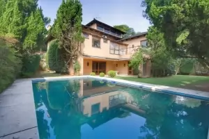 Padrão Jardim Leonor 593m² 04 Dormitórios 03 Suítes 5 Vagas