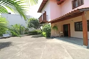 Padrão Vila Madalena 300m² 04 Dormitórios 02 Suítes 4 Vagas