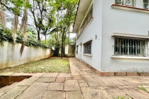 Sobrado Jardim América 550m² 04 Dormitórios 10 Vagas