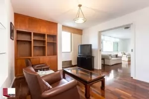 Praça dos Franceses Morro dos Ingleses 240m² 04 Dormitórios 01 Suítes 2 Vagas