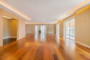 Irma Aguiar de Souza Higienópolis 468m² 04 Dormitórios 02 Suítes 4 Vagas