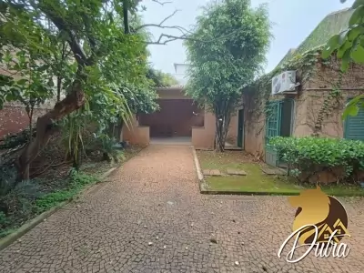 Padrão Jardim Paulista 300m² 03 Dormitórios 01 Suítes 3 Vagas