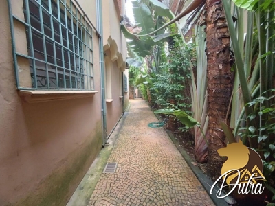 Padrão Jardim Paulista 300m² 03 Dormitórios 01 Suítes 3 Vagas