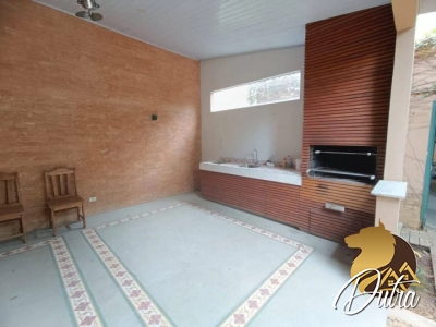 Padrão Jardim Paulista 300m² 03 Dormitórios 01 Suítes 3 Vagas