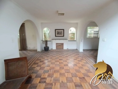 Padrão Jardim Paulista 300m² 03 Dormitórios 01 Suítes 3 Vagas