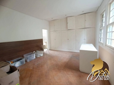 Padrão Jardim Paulista 300m² 03 Dormitórios 01 Suítes 3 Vagas