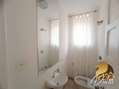 Padrão Jardim Paulista 300m² 03 Dormitórios 01 Suítes 3 Vagas