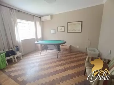 Padrão Jardim Paulista 300m² 03 Dormitórios 01 Suítes 3 Vagas